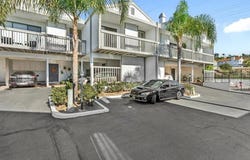 2376 Altisma Way, Carlsbad, CA 92009