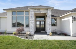 12704 Rock Creek Dr, Pasco, WA 99301