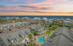 102 38th St, Mexico Beach, FL 32456