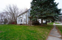 148 Oak Street, Elyria, OH 44035