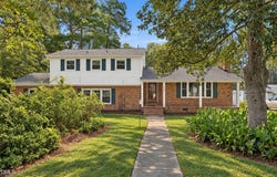 1201 S Crescent Drive, Smithfield, NC 27577