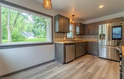 5728 Dailey Road, New Franklin, OH 44319
