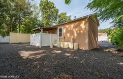 33 Bordentown Trail, Jamesburg, NJ 08831