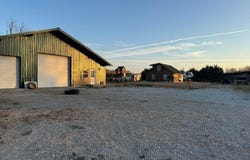 895 Lawrence 2150, Wentworth, MO 64873