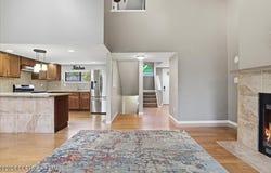 612 Mountain View Way, Bushkill, PA 18324