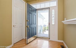 9 Glen Eagles Way, Monroe, NJ 08831