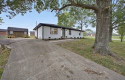 229 Lynn Drive, Lawrenceburg, KY 40342