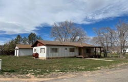 15 N 450 E, Escalante, UT 84726
