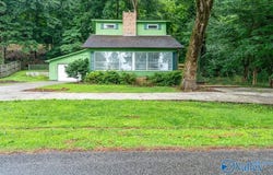 64 County Road 24, Scottsboro, AL 35769