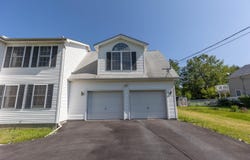 1149 Glade Drive, Long Pond, PA 18334