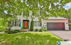 307 Ramblewood Drive, Forks Twp, PA 18040