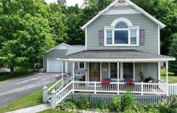 1483 Washington, Munising, MI 49862