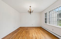 5 Edwin Lane, Huntington, NY 11743