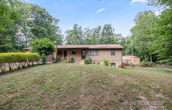 10657 104th Avenue, West Olive, MI 49460