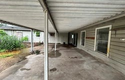 702 E Mesquite Lane, Victoria, TX 77901