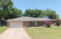 1507 N 13th ST, Van Buren, AR 72956