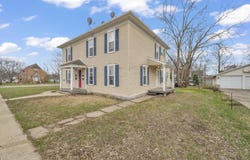 2102 Gary Avenue, Spirit Lake, IA 51360