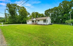 3101 Shelbourne Rd, Knoxville, TN 37917