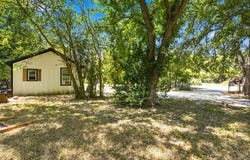 2000 Parrish Street, Bellmead, TX 76705