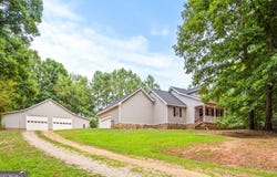 160 Cross, Covington, GA 30016