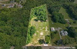 97 W Hallett Street, Hillsdale, MI 49242