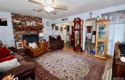 5781 Long State Highway Y, Conway, MO 65632