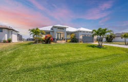226 W PINE VALLEY LANE, ROTONDA WEST, FL 33947