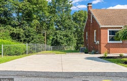 724 DUNKLE STREET, HARRISBURG, PA 17113