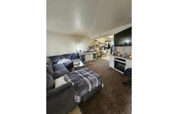 600 W 1st Street, Phoenix, OR 97535