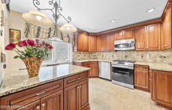 35 Lone Star Lane, Manalapan, NJ 07726