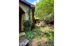 137 Plum Branch Rd, Garrett, KY 41630