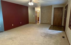 306 11th Ave NE, Sibley, IA 51249