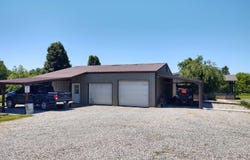 1640 PLEASANT RIDGE Road, Vienna, IL 62995