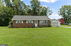 566 STATE STREET, MERTZTOWN, PA 19539