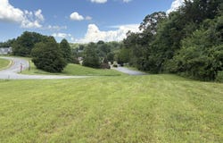 .92 Ac Bedford Circle, Greeneville, TN 37743
