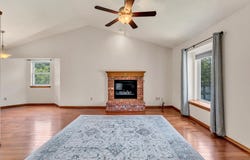 2236 N Duckcreek Ln, Derby, KS 67037