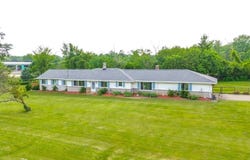 19740 Benbow Road, Strongsville, OH 44136