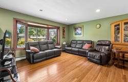 112 Pitt Rd, Springfield Twp., NJ 07081-2617