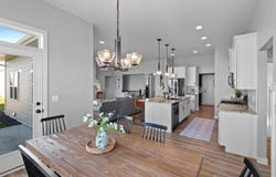 2985 E BLUETOPAZ Drive, APPLETON, WI 54913-2326