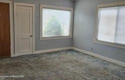 3220 W Miller Road, Lansing, MI 48911