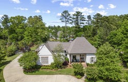 260 Hidden Oaks Drive, Ridgeland, MS 39157