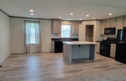 9542 Seaway Dr., Clay Township, MI 48001