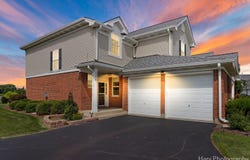548 Legend Lane, McHenry, IL 60050