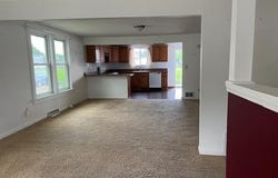 1153 W 7TH Avenue, OSHKOSH, WI 54902