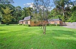 2000 Riverview Avenue, Mobile, AL 36605