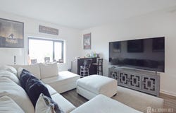 1 Carriage City Plaza, Rahway, NJ 07065