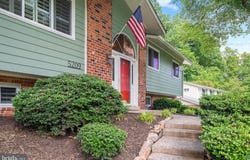5209 STONINGTON DRIVE, FAIRFAX, VA 22032