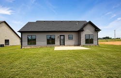 211 Nicklaus Avenue, Glasgow, KY 42141