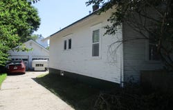 109 N Maple St, Gordon, NE 69343