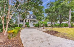 500 W St George, Southport, NC 28461
